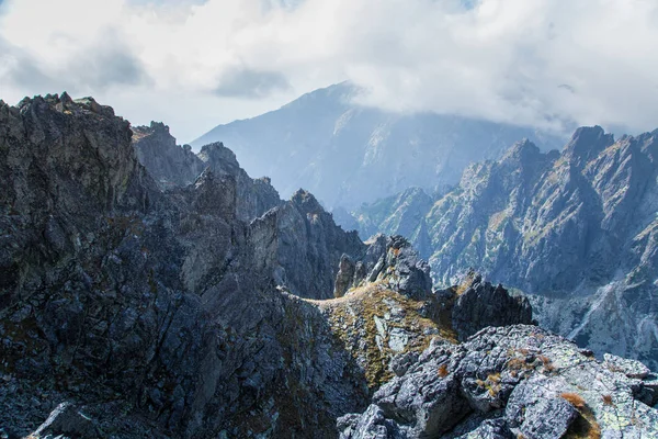 Pięknych górskich krajobrazów w Tatry, Słowacja — Zdjęcie stockowe