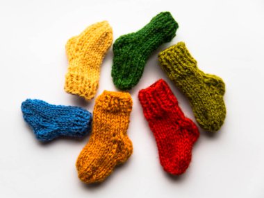 Küçük, açık renkli örgü Yün çorap el