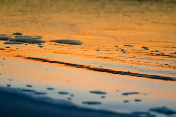 Ein Schöner Farbenfroher Sonnenuntergang Ostseestrand Lebendige Naturkulisse — Stockfoto