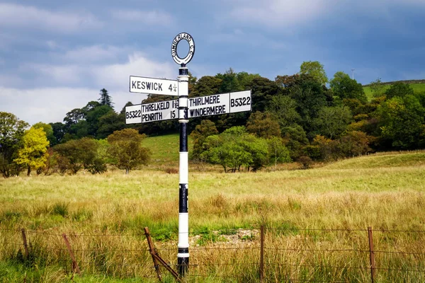 Old Cumberland Signpost, Lake District, Cumbria — Stock Photo, Image