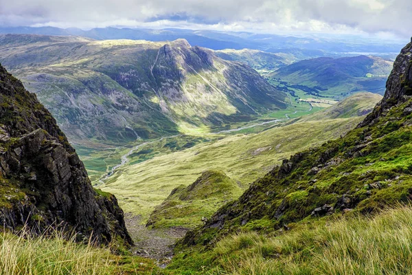 Vista desde Bowfell, Distrito de los Lagos —  Fotos de Stock