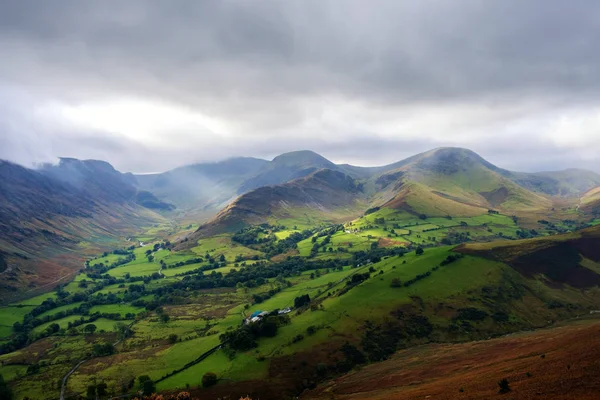 Lakeland Fells y Newlands Valley —  Fotos de Stock