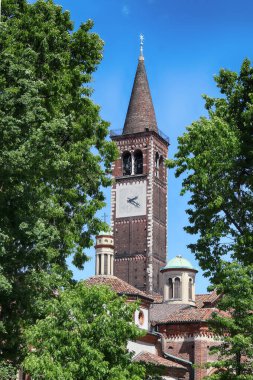 Aziz Eustorgius Bazilikası (Sant 'Eustorgio Bazilikası))