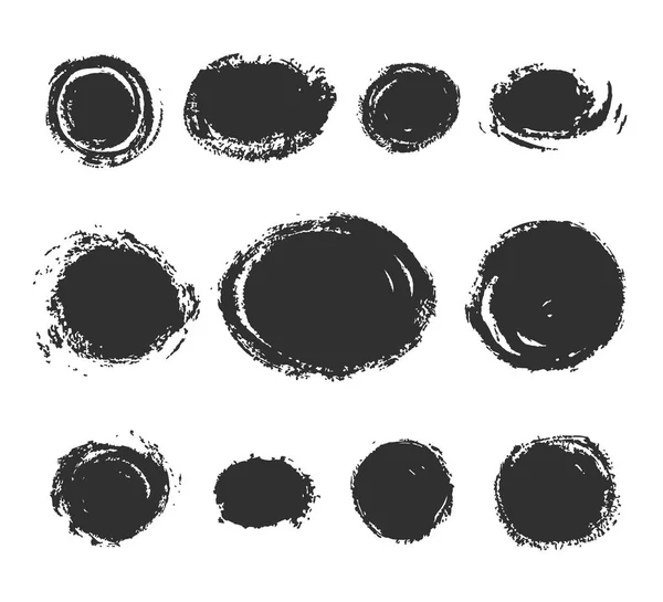 Ensemble de zone de texte ronde. Taches vectorielles acryliques noires isolées sur blanc. Eléments de design texturés dessinés à la main . — Image vectorielle