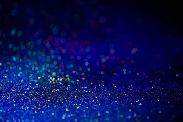 Clásico color azul del año 2020. Luces Bokeh con efecto brillante brillante. Superposición brillante y parpadeo manchas decorativo telón de fondo. Círculos brillantes abstractos . —  Fotos de Stock