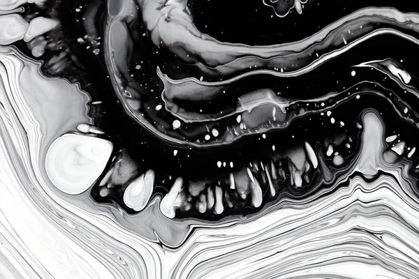 Monocromatico alcol inchiostro marmorizzazione raster sfondo. Onde liquide e macchie illustrazione minimalista. Arte fluida astratta in bianco e nero. Sfondo contemporaneo monocromatico in acrilico e vernice ad olio . — Foto Stock