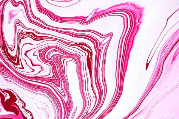 Ljus magenta rosa och vit marmorering raster bakgrund. Färgglada flytande stripy minimalistisk trendig färg konsistens. Rosenröd abstrakt flytande konst. Akryl och olja flödar modern kreativ bakgrund. — Stockfoto