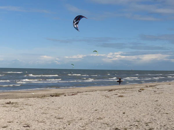 Deniz manzarası, Kadife plajından Adriyatik denizi manzarası Marche'nin bir deniz kasabası olan Senigallia'dan güzel bir manzara