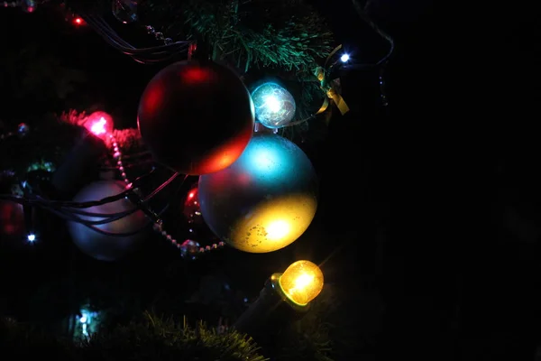 Decoraciones Navidad Poco Antes Navidad Todas Las Ciudades Pueblos Iluminan —  Fotos de Stock