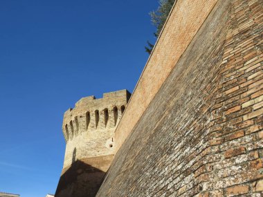 Tarihsel detaylar, en eski ülkelerin tarih ve kültür detaylarıyla dolu harika mimarileri vardır. 