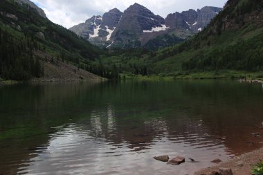 Aspen, Colorado yakınındaki doğal Maroon çan