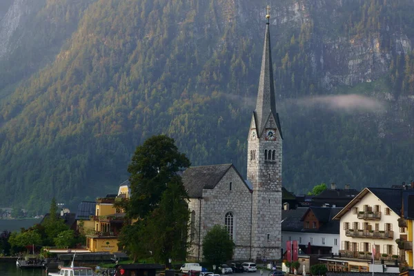Beautiful Scenic Landscape Church Hallstatt Austria — Stock Photo, Image