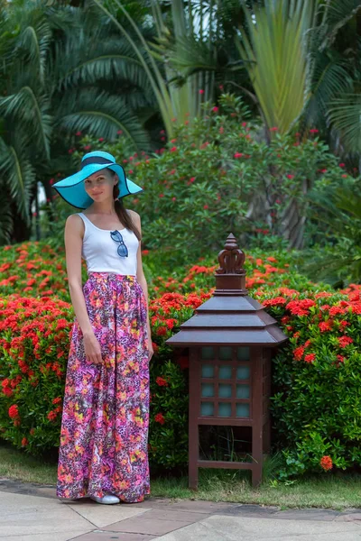 Eine Frau in sanya, hainan, china. — Stockfoto