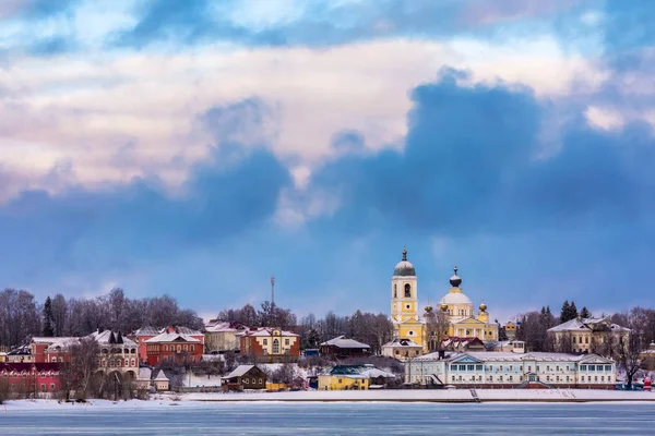 Welcome to Russia. Mishkin city. Volga river at winter. — Stock Photo, Image