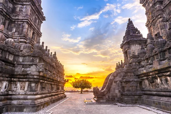 Candi Prambanan Hindu Tapınağı, Yogyakarta, Jawa, Endonezya. — Stok fotoğraf