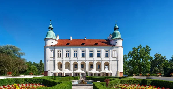 Reneszánsz kastély, Baranove, Lengyelország — Stock Fotó