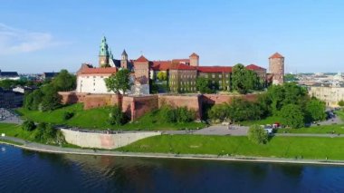 Wawel Kalesi ve Vistula Nehri, Krakow, Polonya