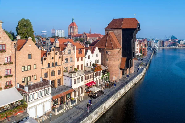 Gdaňsk, Polsko. Staré město a Motlawa River. Letecký pohled — Stock fotografie