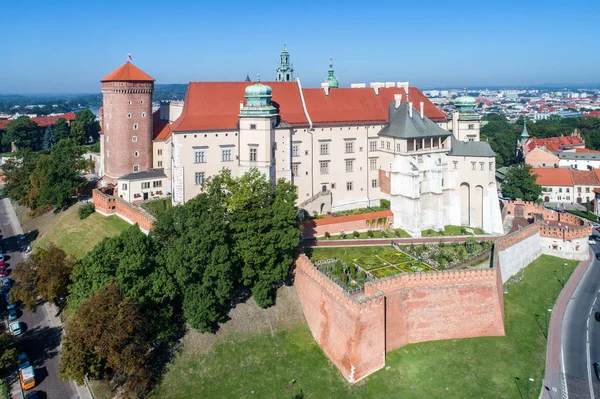 Zamek na Wawelu w Krakowie. Widok z lotu ptaka. — Zdjęcie stockowe