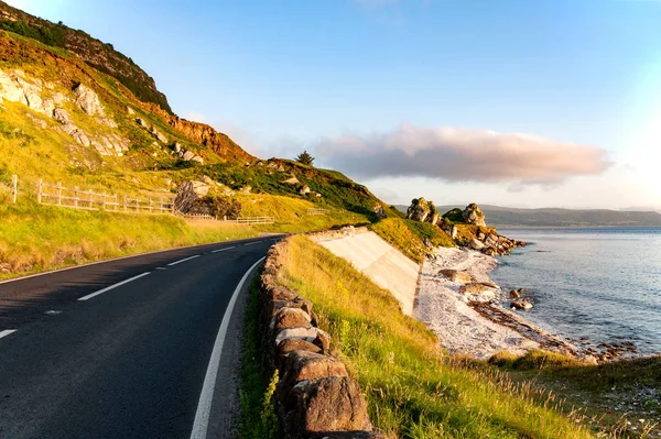 Antrim Kuzey İrlanda, İngiltere'de sahil yolu