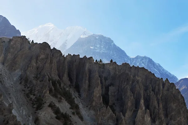kayalar yüksek dağlarda Ridge