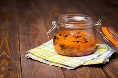 Vegan DIY sağlıklı ev yapımı somon