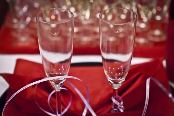 传统的波兰香槟的婚礼细节 — 图库照片
