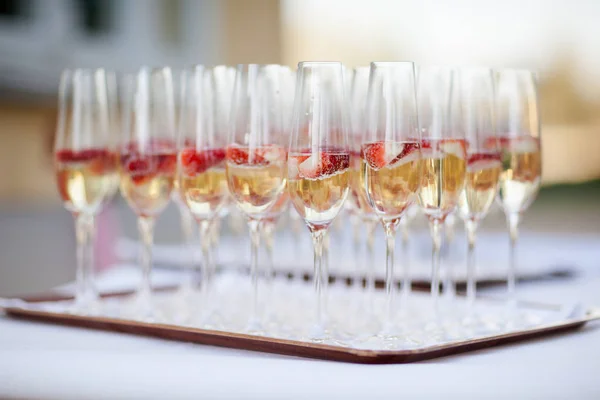 Tradizionale polacco matrimonio champagne dettaglio — Foto Stock