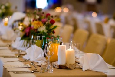 Güzel düğün Resepsiyon Masa dekorasyonu