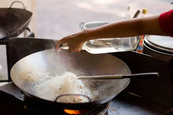 Almohadilla de cocina tailandesa —  Fotos de Stock