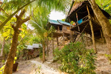 Koh Chang tipik bungalov