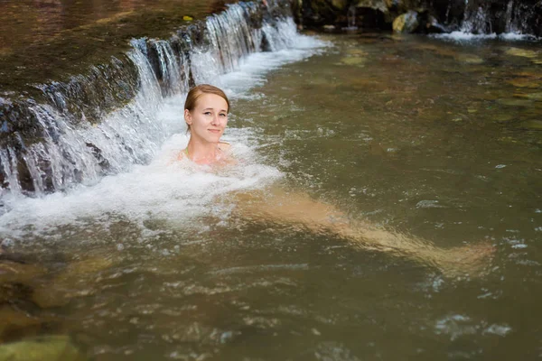 Termas secretas de Pai Sai Ngam —  Fotos de Stock