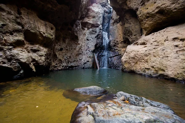 Thai pai pam bok wasserfall — Stockfoto