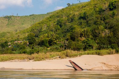 Manzara sırasında Mekong cruise Laos