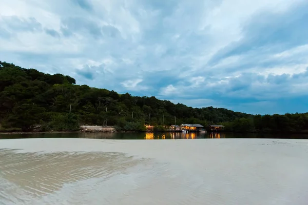 Paisaje del atardecer en Koh Kood — Foto de Stock