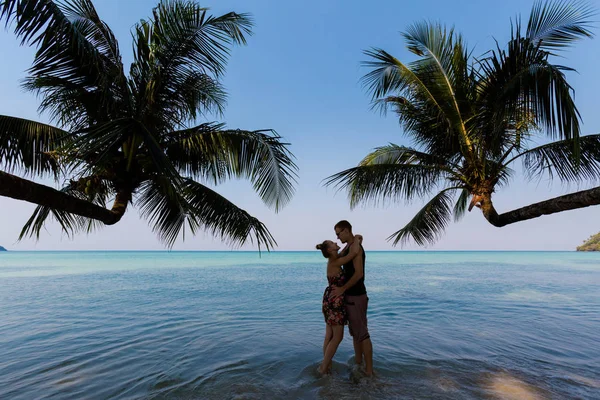 Flitterwochen auf der Insel Koh Kood — Stockfoto