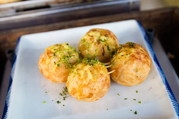 Fried tajski takoyaki octopus bale — Zdjęcie stockowe