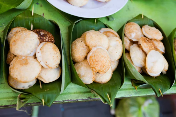 Thai frisch gebratene Kokosnusskuchen — Stockfoto