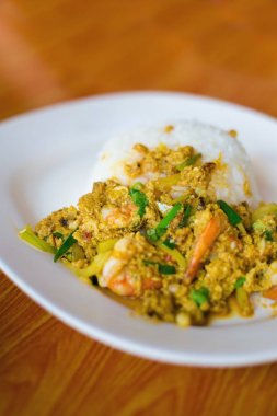 Karides ile Tay omlet