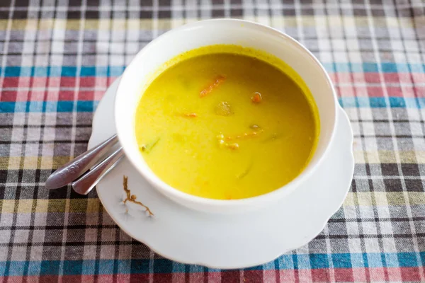 Zuppa di curry giallo crema Lao — Foto Stock