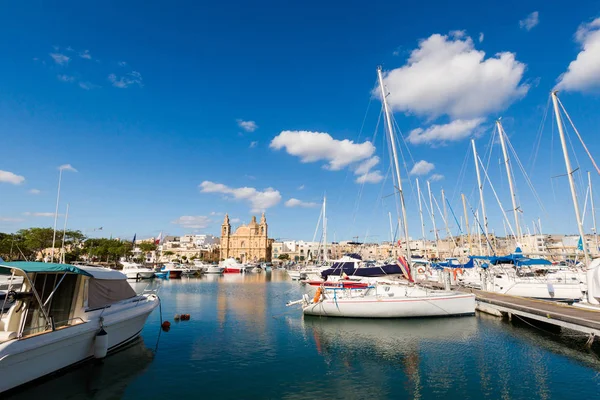 Hafen in Pieta auf Malta — Stockfoto