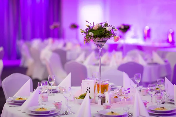 Güzel düğün Resepsiyon Masa dekorasyonu