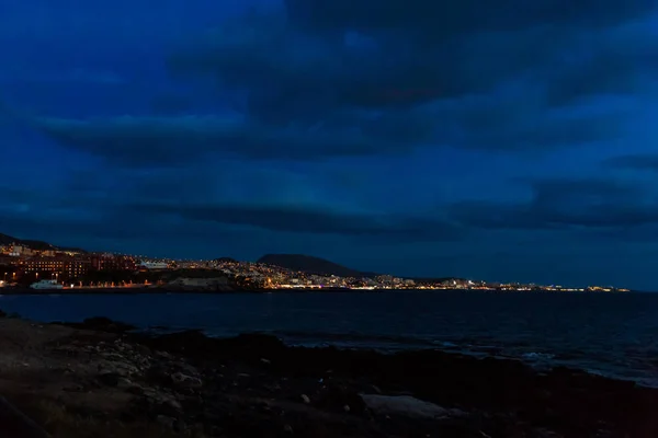 Tenerife paisaje - Costa Adeje noche — Foto de Stock