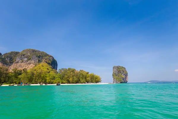 Paisaje tropical de Koh Poda — Foto de Stock