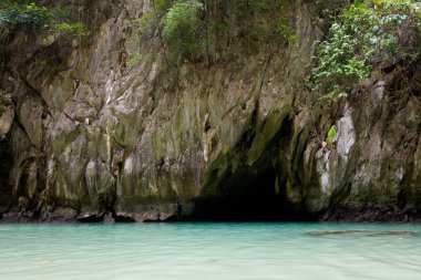 Emerald mağara Tayland