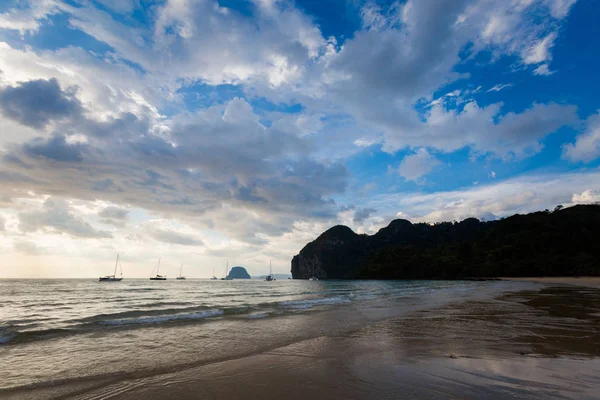 Tropical landscape of Koh Mook — Stock Photo, Image