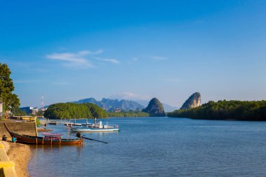 Khao Khanab Nam dağlar Krabi
