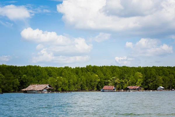 Nézd Meg Helyi Kunyhók Dél Thaiföld Krabi Trópusi Pak Nam — Stock Fotó