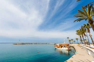 Türkiye, Antalya 'daki Side City' nin güzel antik liman mimarisi. Güzel eski arkeoloji parkı.