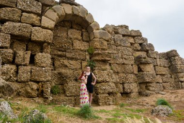 Devlet Agora, Devlet Agorasi - Türkiye 'nin güzel antik kenti Antalya. Güzel eski arkeoloji parkı.